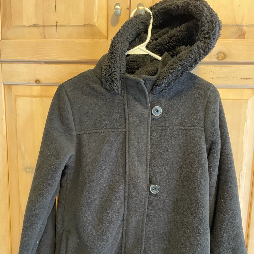 Old navy black girls coat. Size 14.